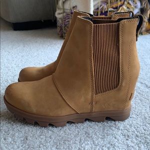 Sorel Wedges